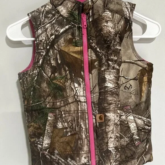 Carhartt Realtree Camo Quilted Vest Pink Girls Size XS 6 PREOWNED - Picture 2 of 10